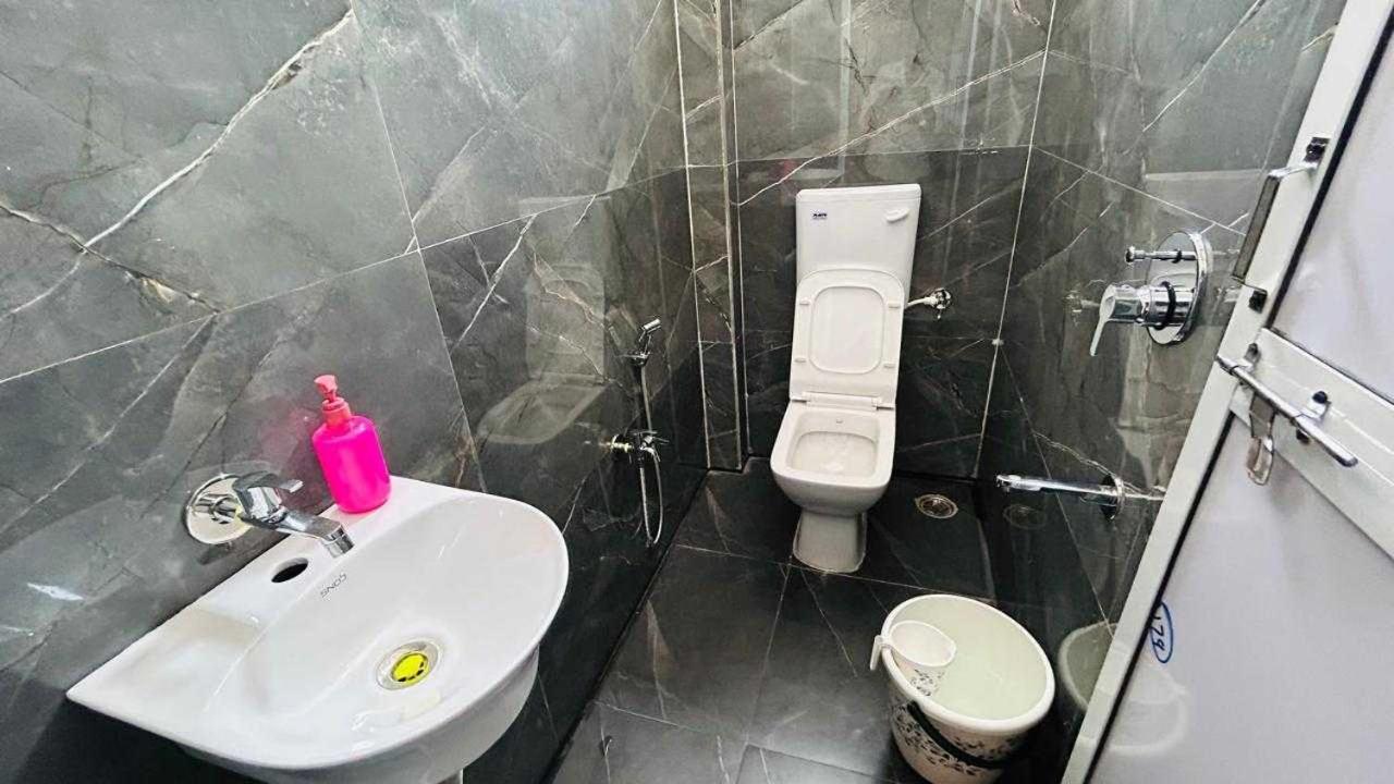 Oyo Hotel Elite Chandrapur Exterior foto